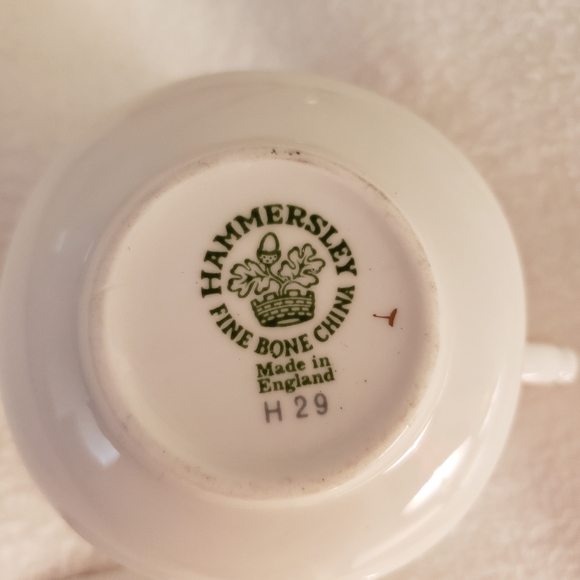 Hammersley bird of paradise China cup and saucer - Picture 5 of 6